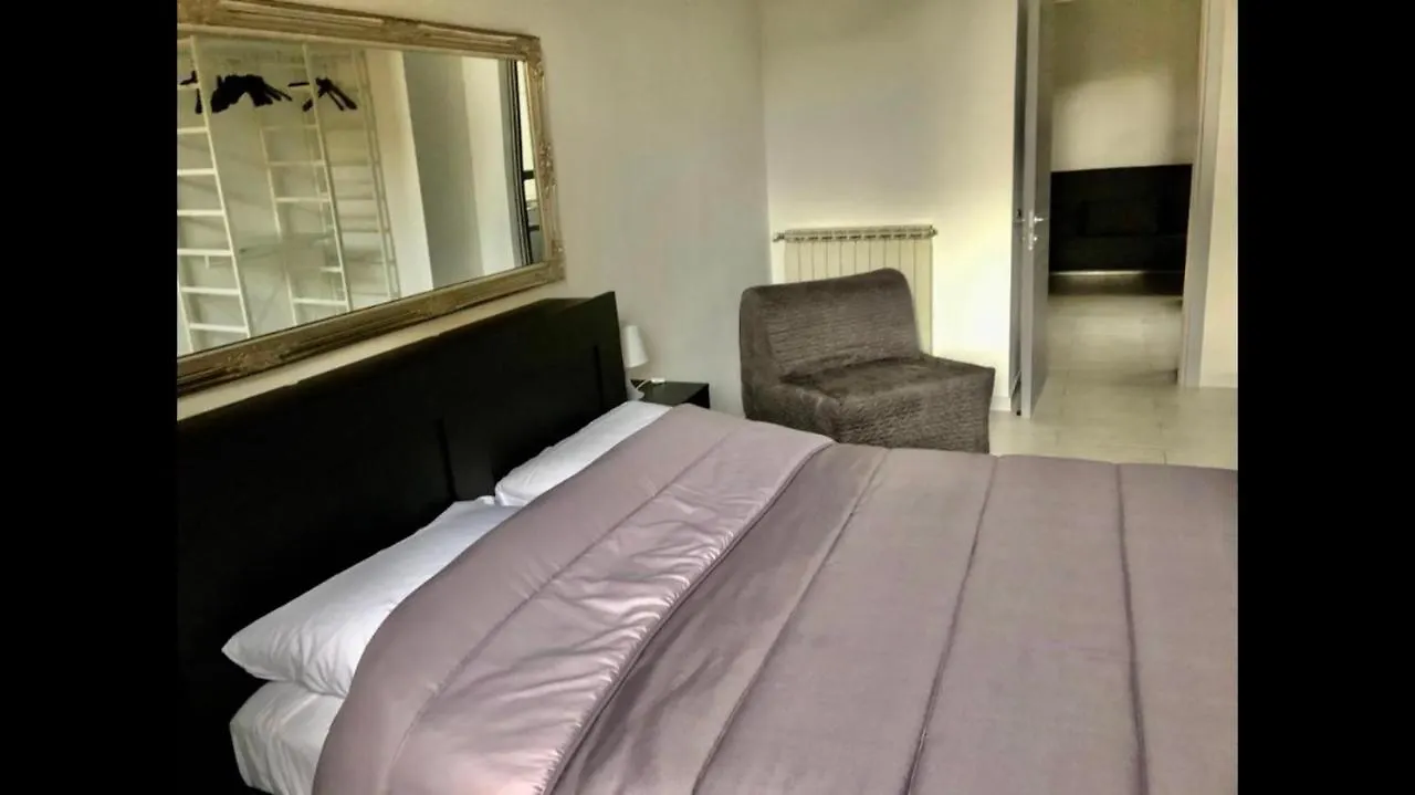 Suite &House Naples Apartment